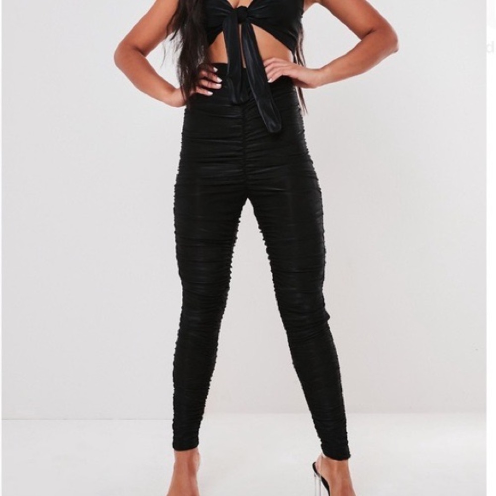 Missguided Black Slinky Ruched Front Leggings Pants Size 4 Very Stretchy!